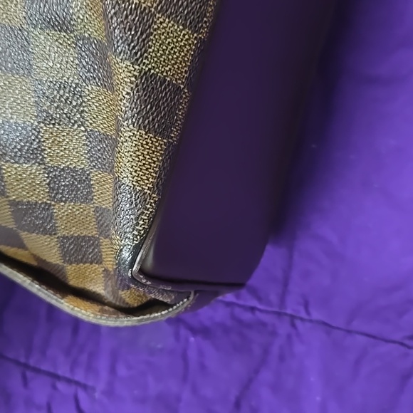 AUTHENTIC LOUIS VUITTON DAMIER EBENE CHELSEA SHOULDER BAG - Picture 10 of 14